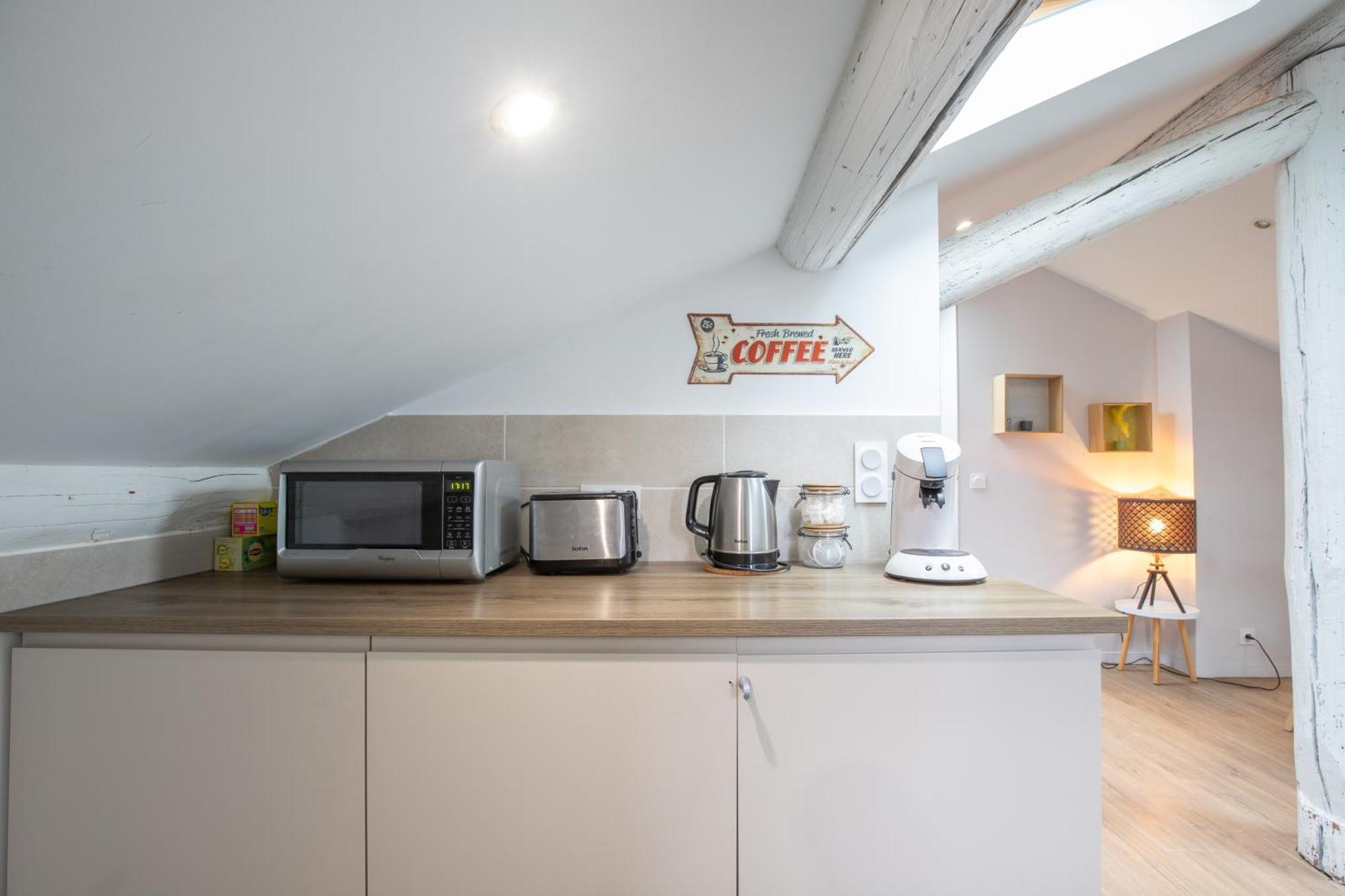 La Chic Comedie - 2 Chambres - Hypercentre - Wifi Montpellier Ngoại thất bức ảnh